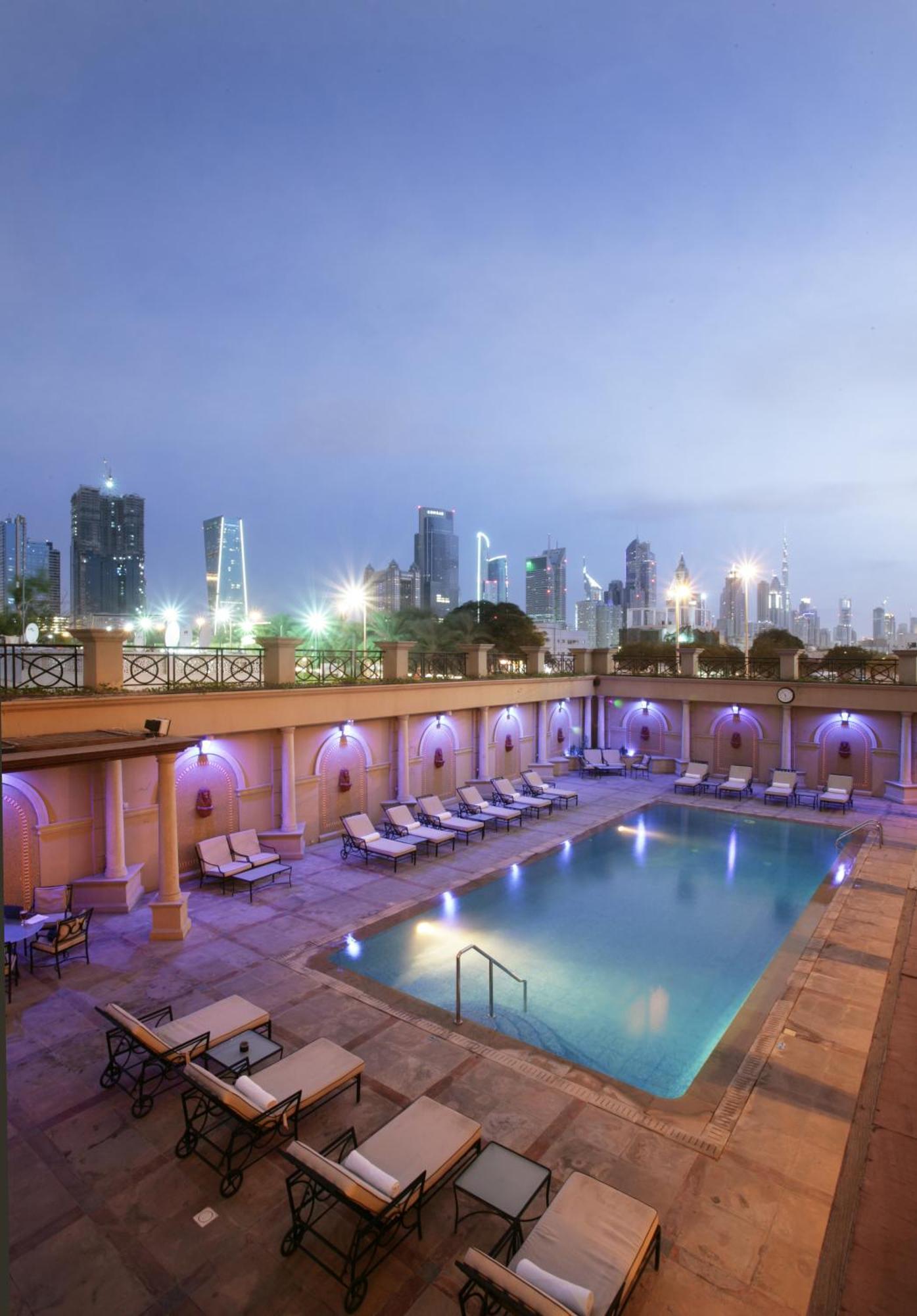 Chelsea Plaza Hotel Dubai Exterior foto